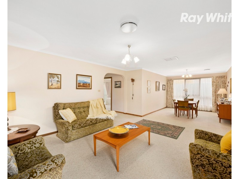 9 Nickson Close, Dingley Village VIC 3172