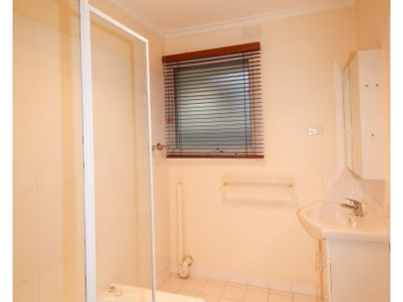 3/6 Neville Street, Mentone VIC 3194