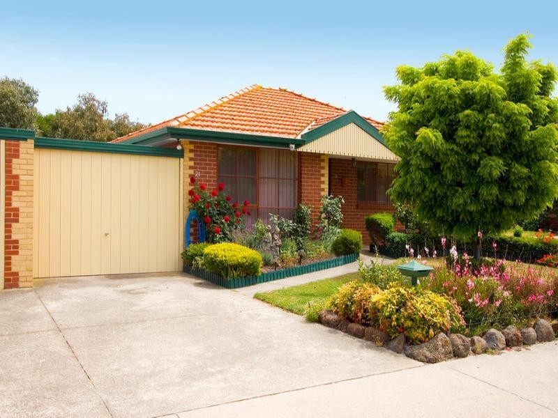 21 Oploo Court, Dingley Village VIC 3172