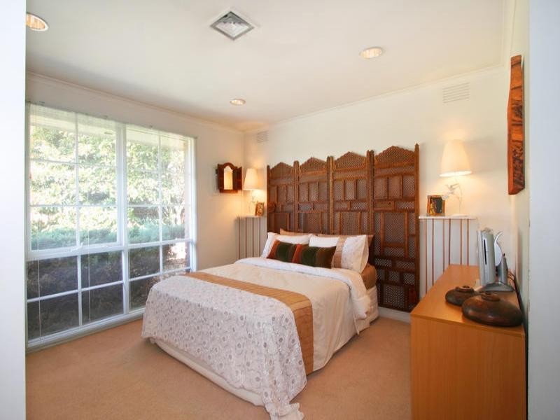 140 Howard Road, Dingley Village VIC 3172