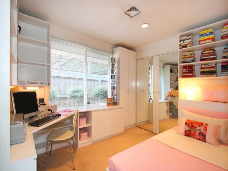 140 Howard Road, Dingley Village VIC 3172