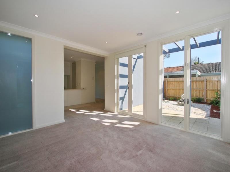 1/29 Forest Park Road, Dingley Village VIC 3172