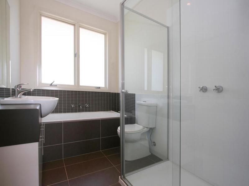 1/29 Forest Park Road, Dingley Village VIC 3172