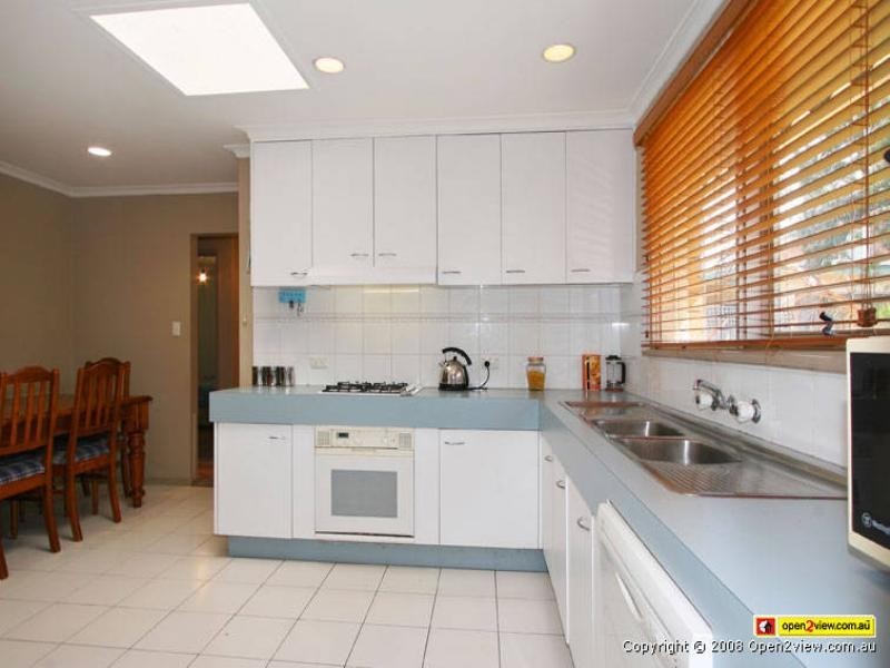 31 Rhoda Street, Dingley Village VIC 3172