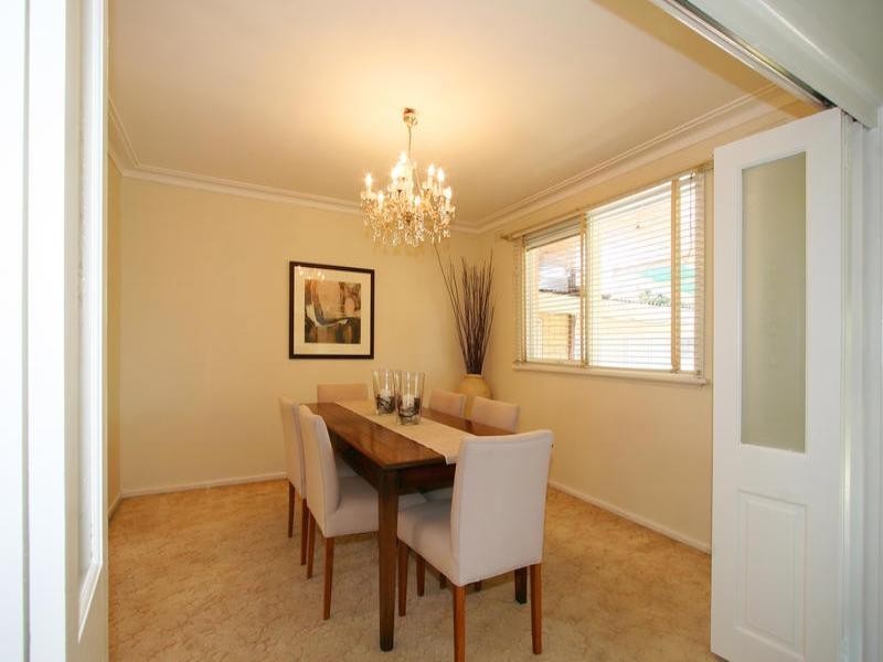 10 Newry Street, Cheltenham VIC 3192