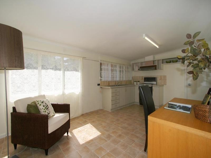 10 Newry Street, Cheltenham VIC 3192