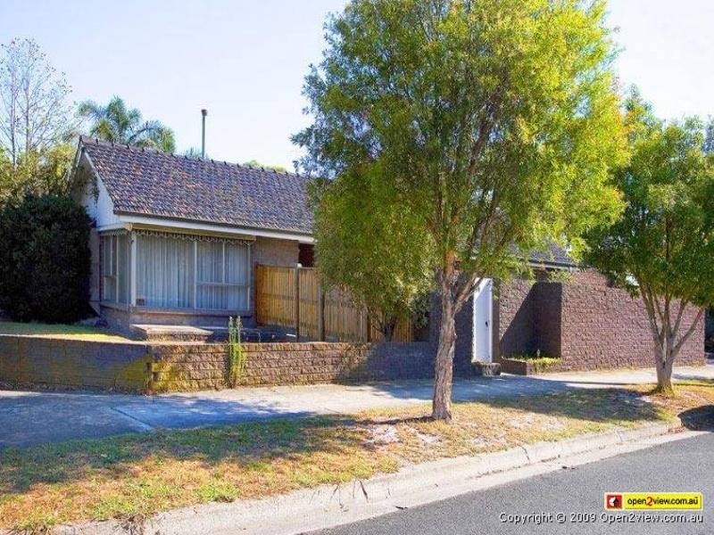 14 Forest Park Road, Dingley Village VIC 3172