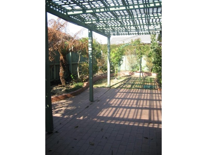 6 Rips Court, Dingley Village VIC 3172