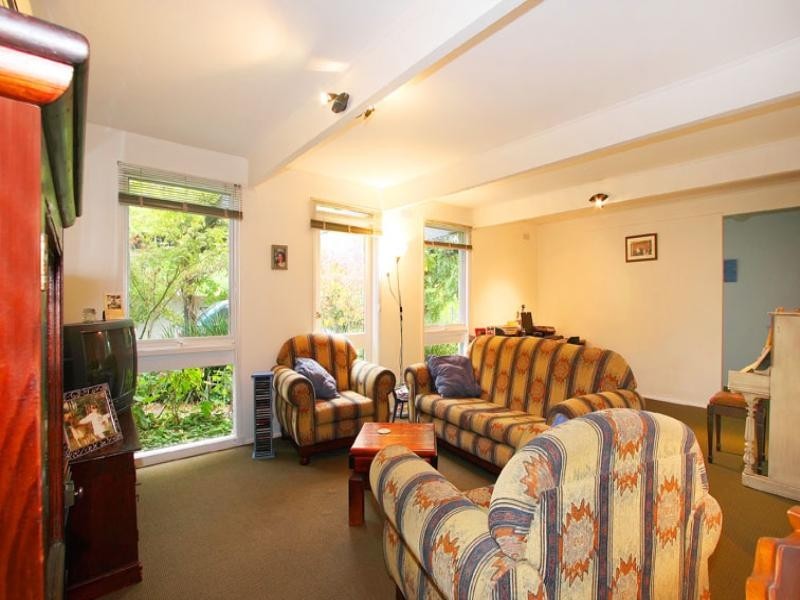 14 Toorak Drive, Dingley Village VIC 3172