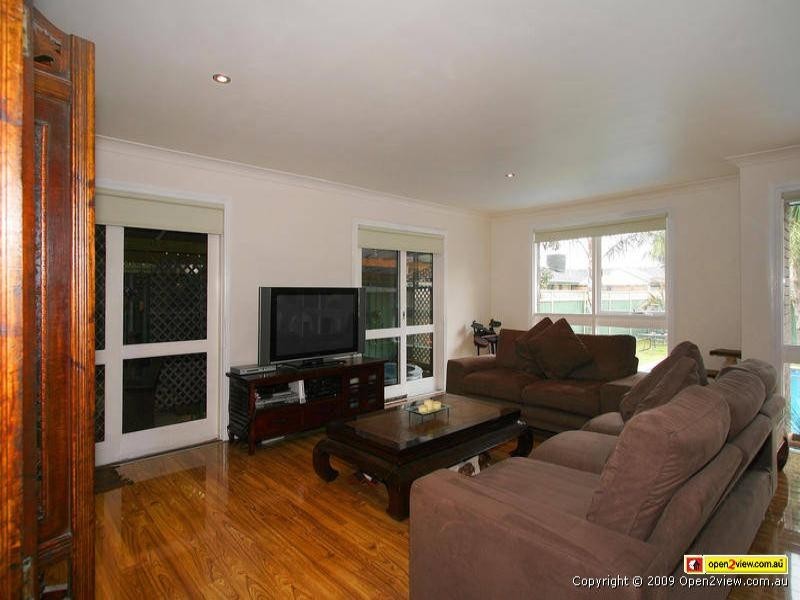 5 Metung Court, Dingley Village VIC 3172