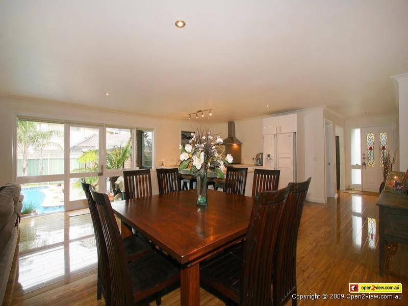 5 Metung Court, Dingley Village VIC 3172