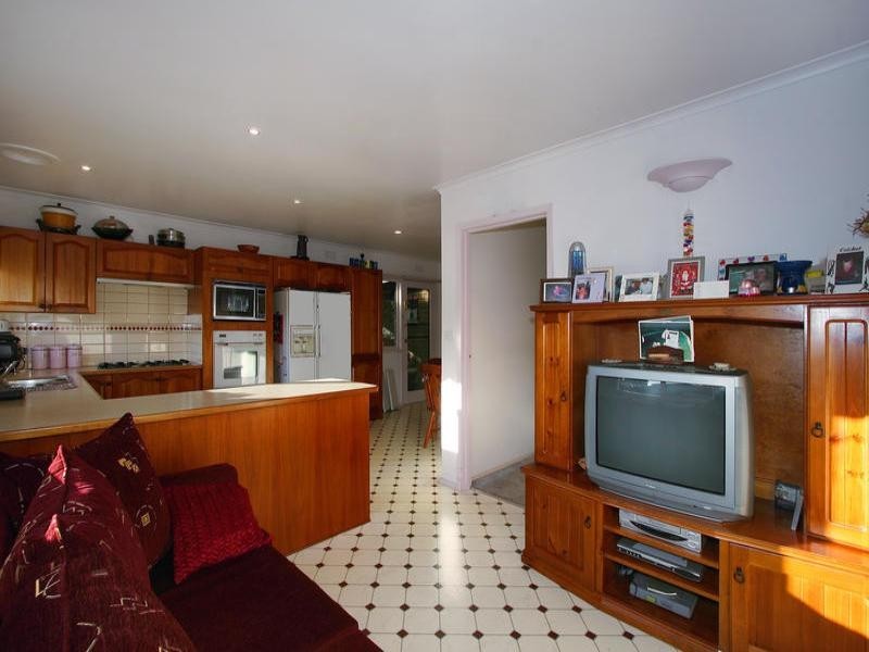 56 Howard Road, Dingley Village VIC 3172