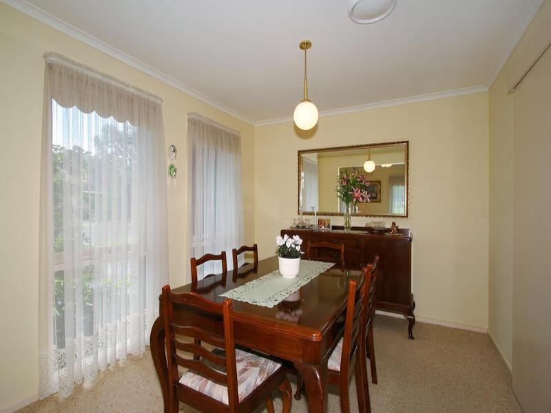1 Lakeland Court, Dingley Village VIC 3172