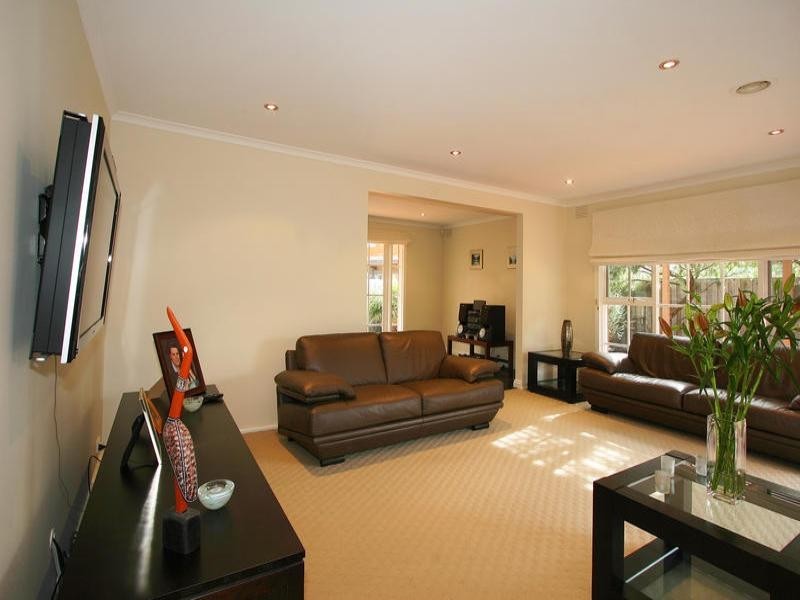 6 Jannali Drive, Dingley Village VIC 3172