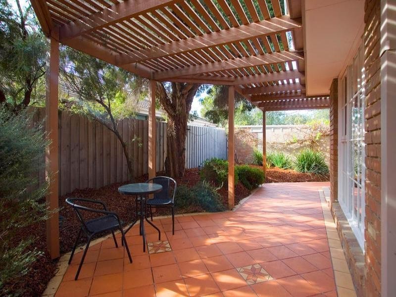 6 Jannali Drive, Dingley Village VIC 3172