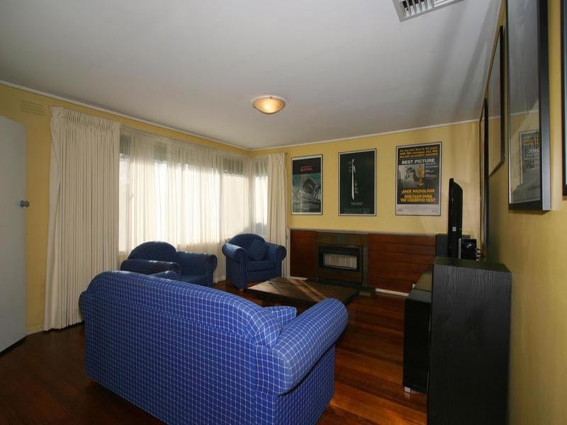 5 Pauline Avenue, Dingley Village VIC 3172