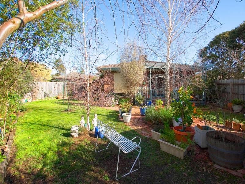 7 Abbottswood Close, Dingley Village VIC 3172