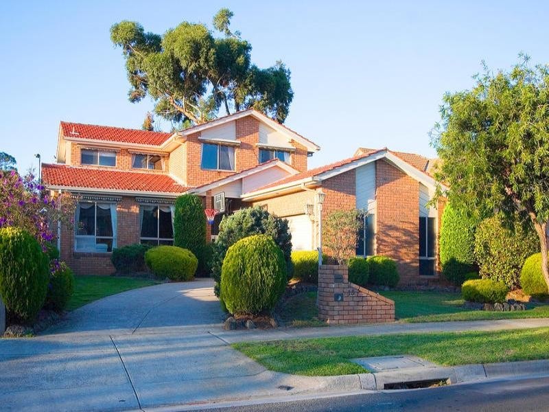 15 Lumeah Court, Dingley Village VIC 3172