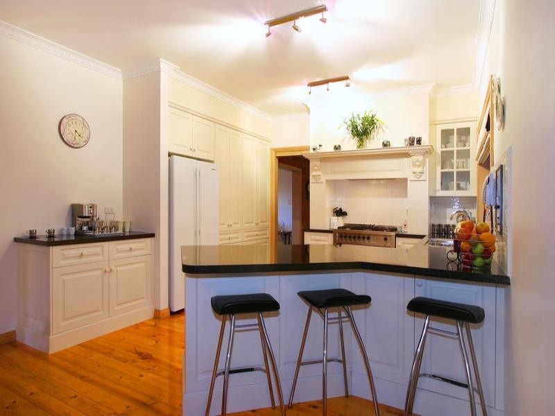 15 Lumeah Court, Dingley Village VIC 3172