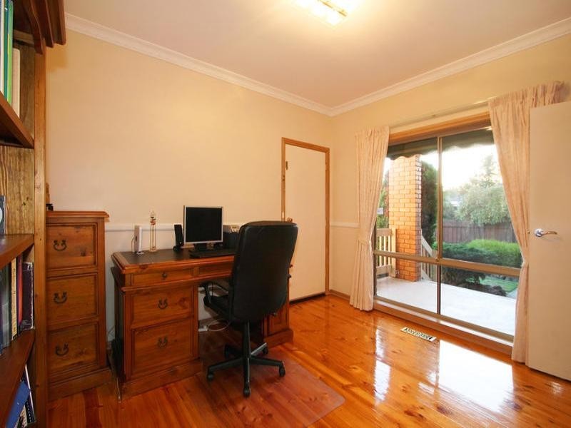 15 Lumeah Court, Dingley Village VIC 3172