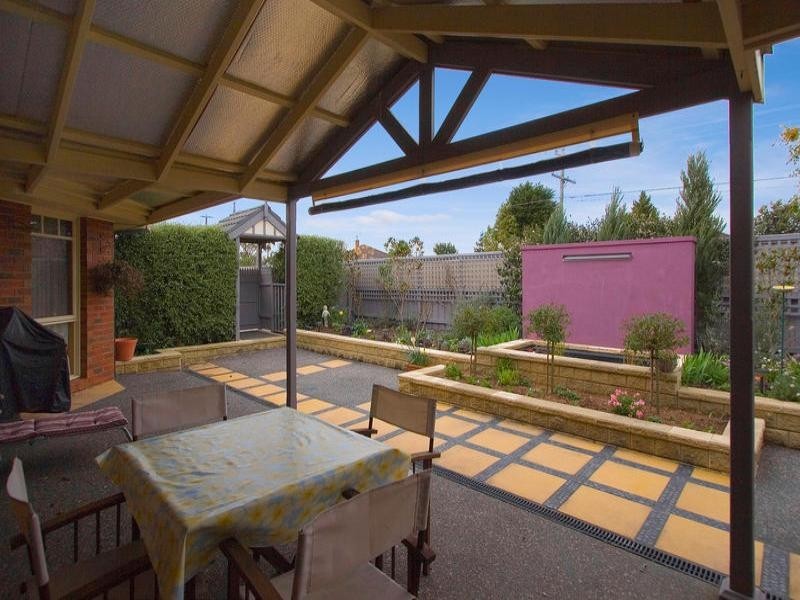 22 Caruana Drive, Dingley Village VIC 3172