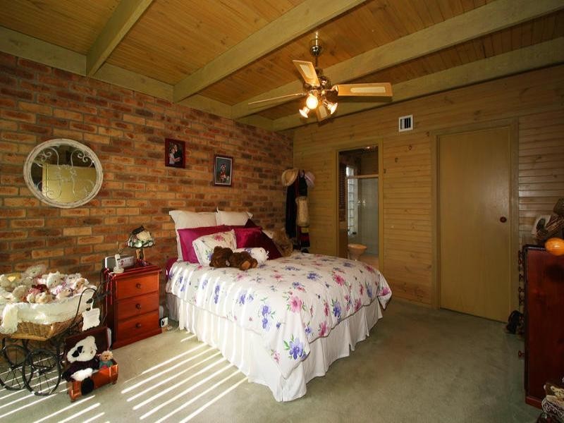 10 Lumeah Court, Dingley Village VIC 3172