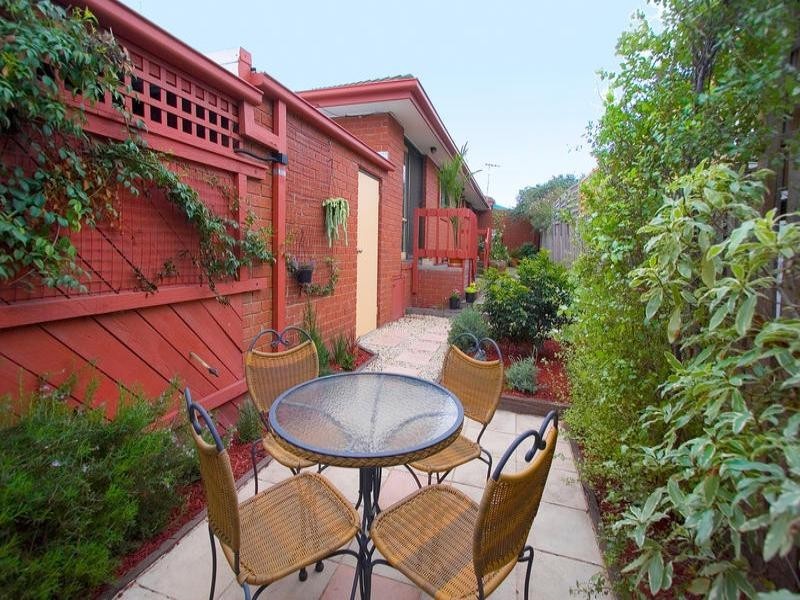 2/687 Heatherton Road, Clayton South VIC 3169