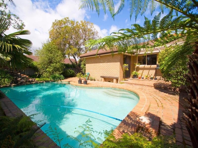 7 Chifley Court, Dingley Village VIC 3172