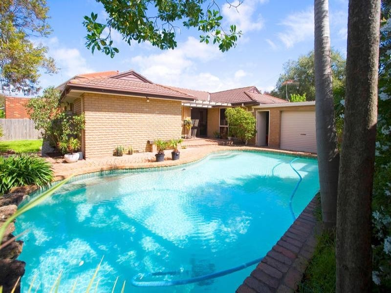 7 Chifley Court, Dingley Village VIC 3172
