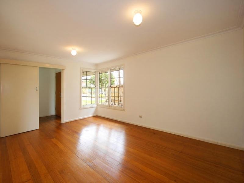 298 Spring Road, Dingley Village VIC 3172