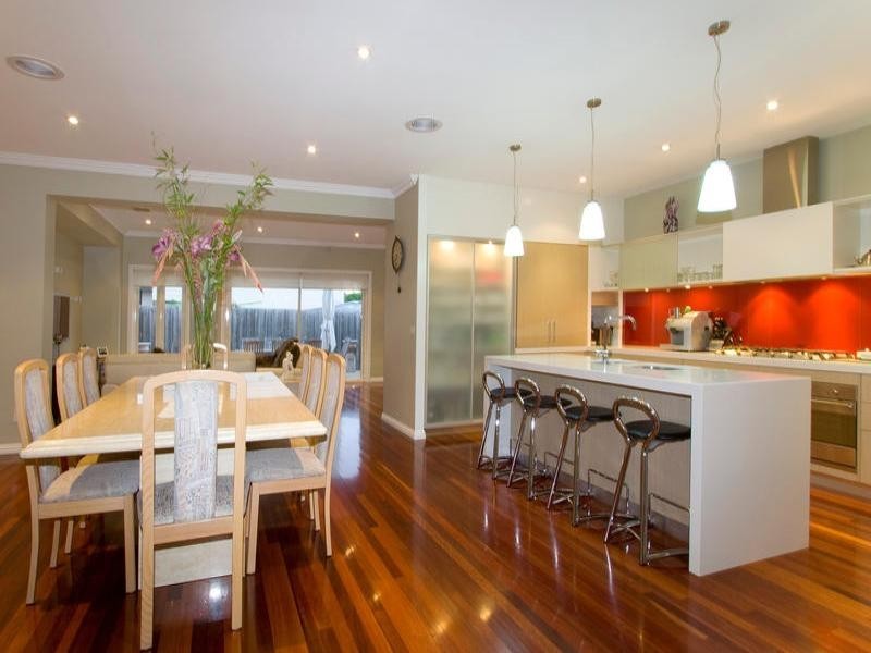 1 Peppertree Place, Cheltenham VIC 3192