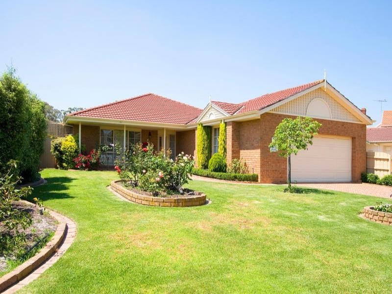 23 Higgins Close, Dingley Village VIC 3172