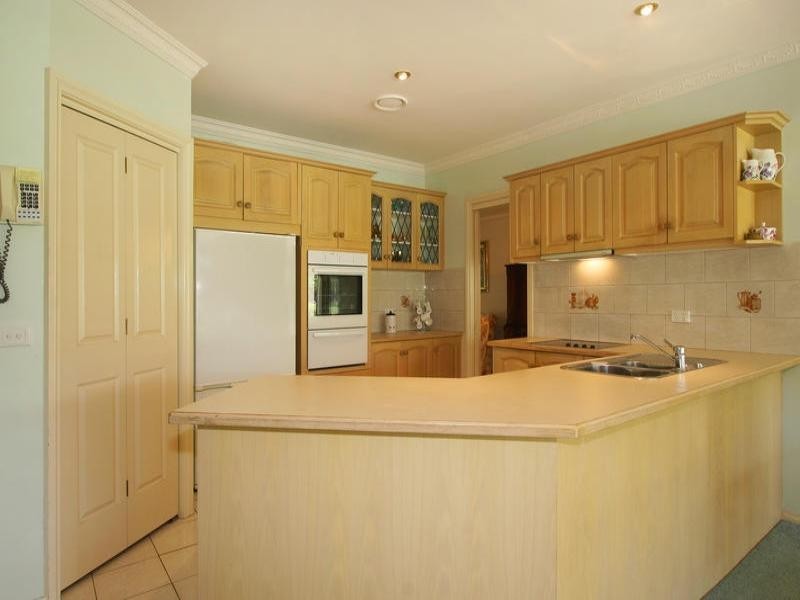 23 Higgins Close, Dingley Village VIC 3172