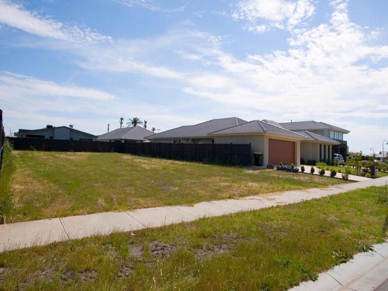 Lot 511 Coorong Circle, Waterways VIC 3195