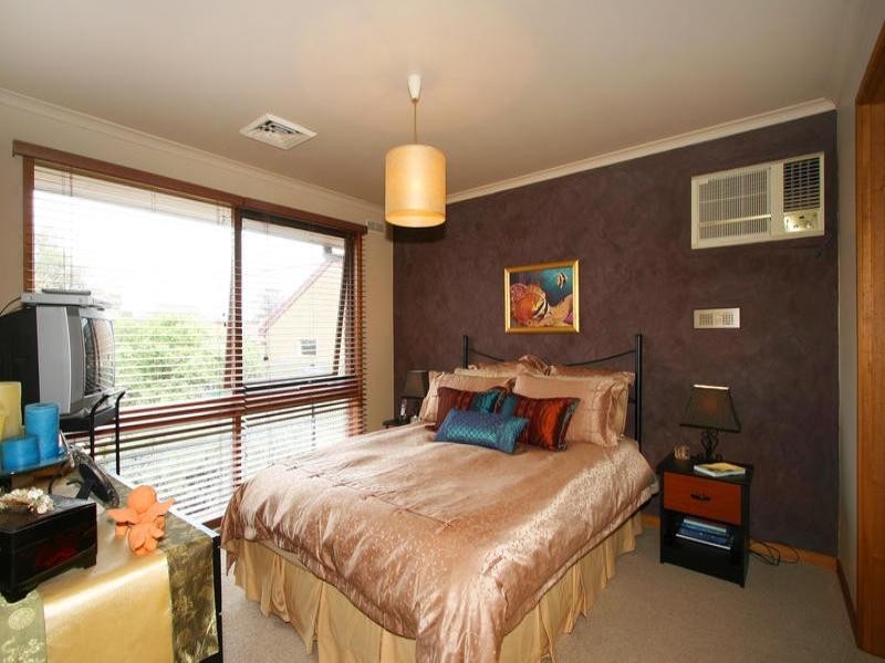 1 Attenborough Court, Dingley Village VIC 3172