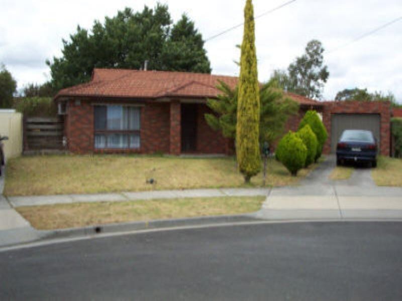 1 Swan Place, Dingley Village VIC 3172