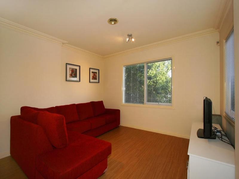 26 Wheatland Crescent, Dingley Village VIC 3172
