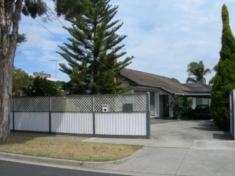 6 Sycamore Avenue, Mentone VIC 3194