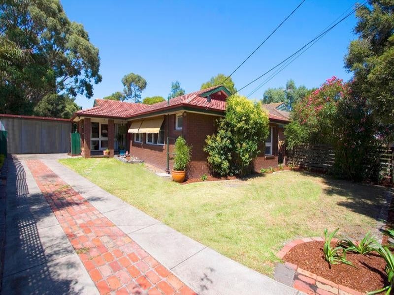 102 Village Drive, Dingley Village VIC 3172