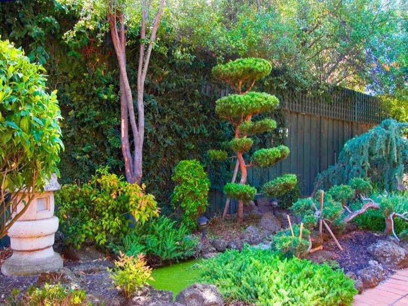 26 Higgins Close, Dingley Village VIC 3172