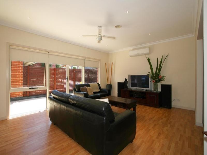 2/36 Lanark Street, Clayton South VIC 3169