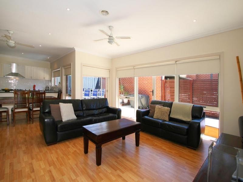 2/36 Lanark Street, Clayton South VIC 3169