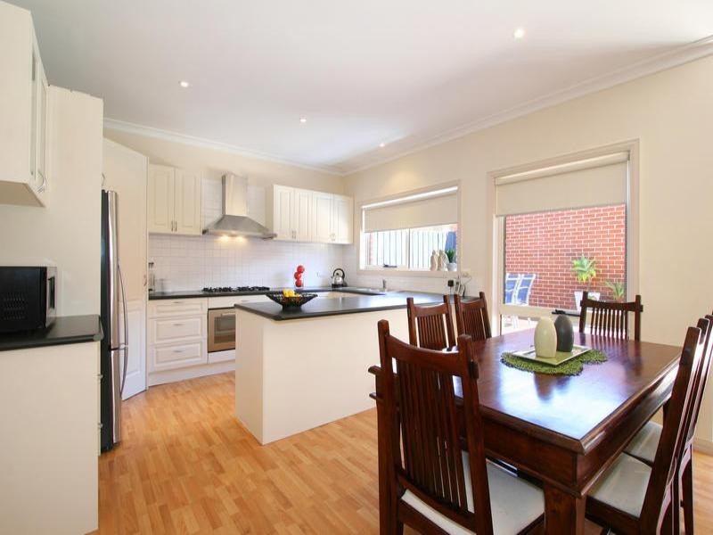 2/36 Lanark Street, Clayton South VIC 3169