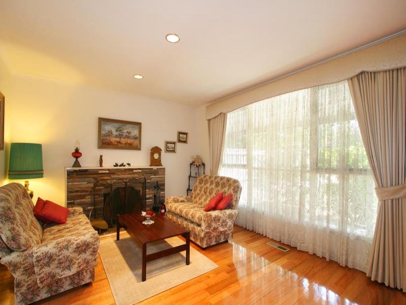 21 Marcus Road, Dingley Village VIC 3172