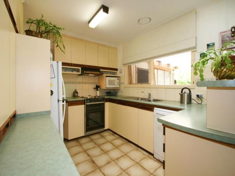 21 Marcus Road, Dingley Village VIC 3172