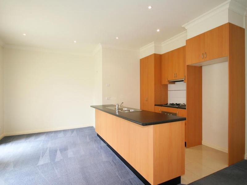 13/22 Bindi Close, Springvale South VIC 3172