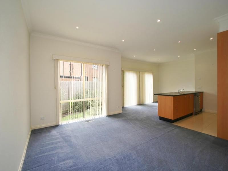 13/22 Bindi Close, Springvale South VIC 3172