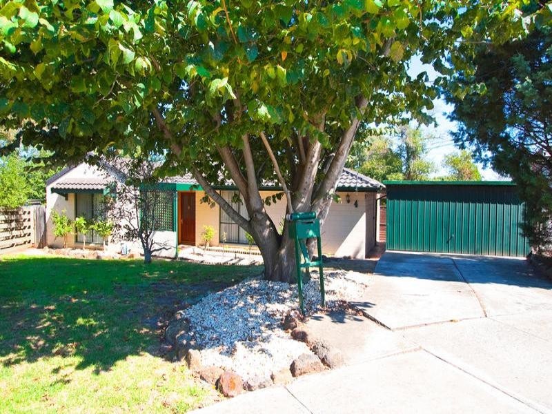 4 Chipp Court, Dingley Village VIC 3172