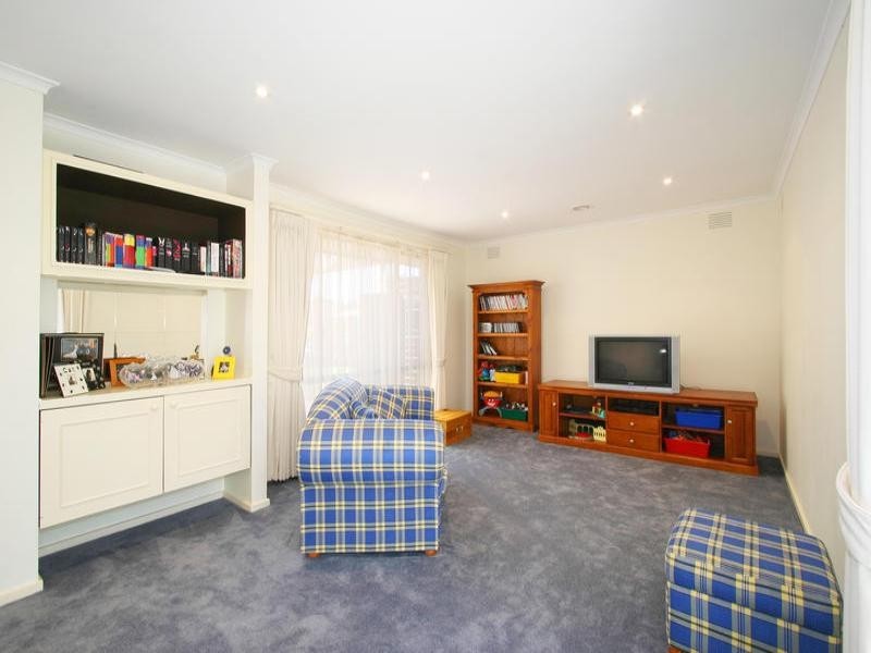 4 Chipp Court, Dingley Village VIC 3172