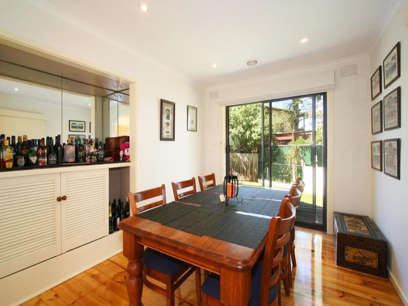 4 Chipp Court, Dingley Village VIC 3172